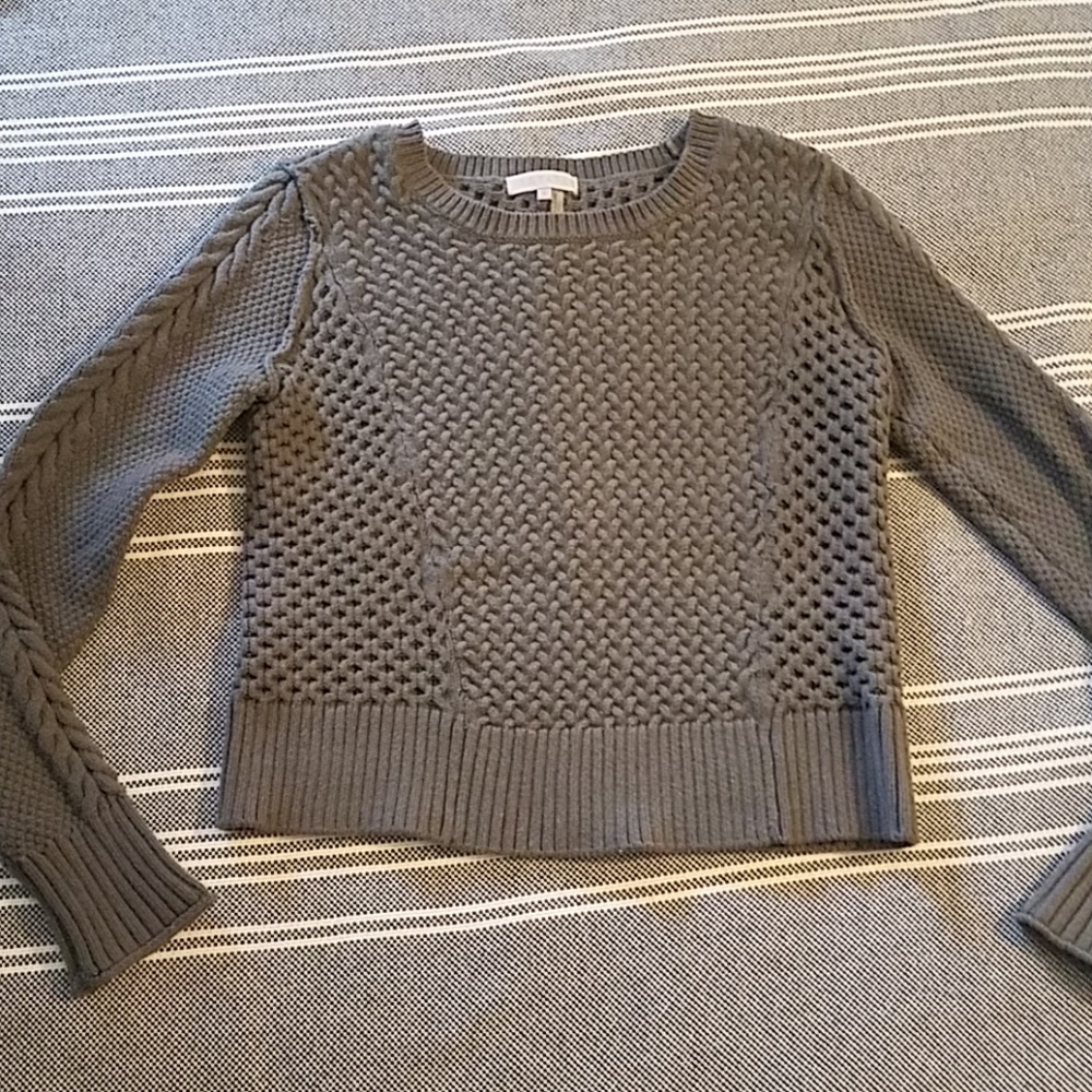 Crop top sweater